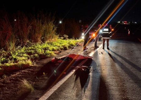 Ciclista morre atropelado e motorista foge na MS-134, em Nova Andradina