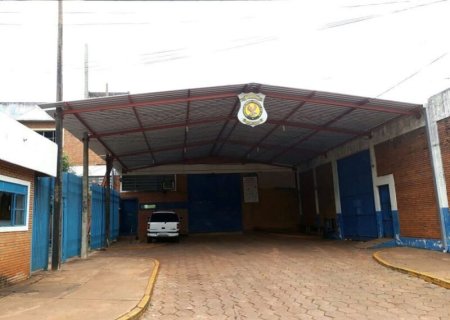 Interno esfaqueia colega de cela durante banho de sol em presídio de Campo Grande